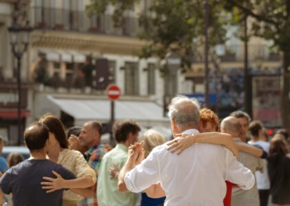 Why Group Dance Builds Confidence Faster Than Private Lessons